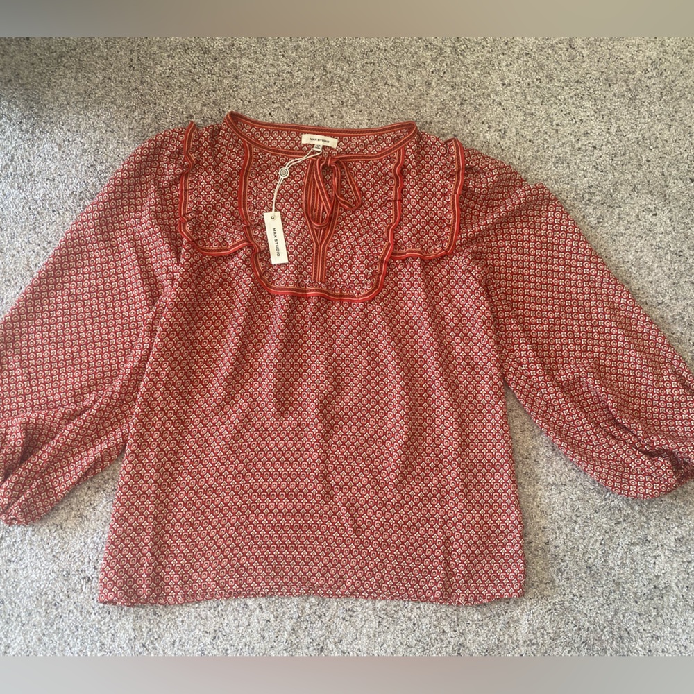 Max Studio Fall top XS New with tags